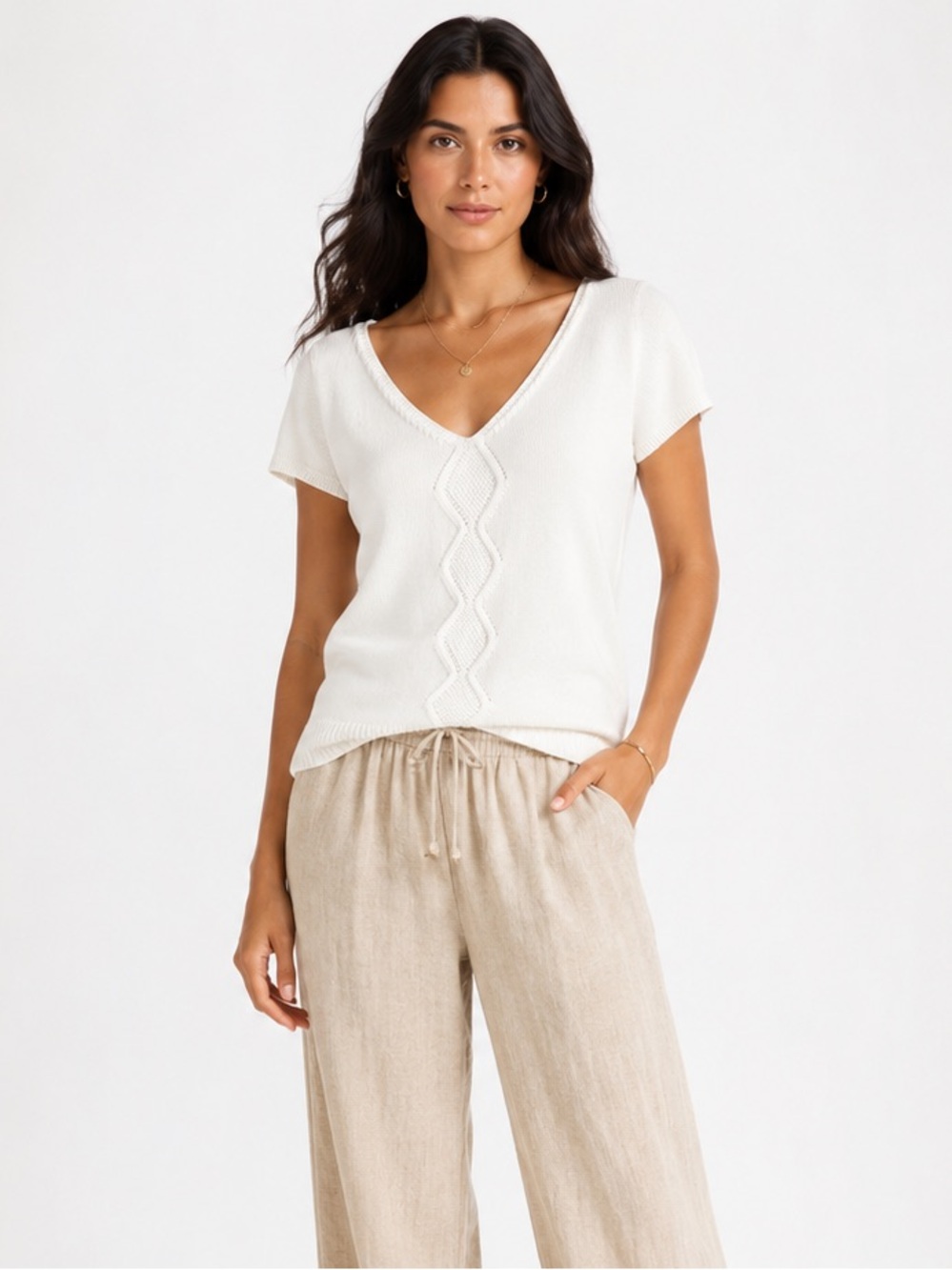 Women's Cream V-Neck Short Sleeve Knit Top